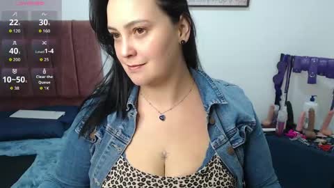 veroniicabbw_ online show from May 2, 2026, 3:39 pm