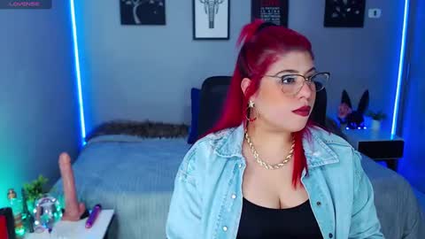 Miss Veronika online show from December 2, 2024, 10:07 am