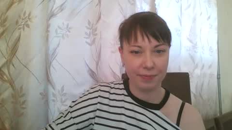 veronika_xi online show from February 26, 2025, 10:36 am