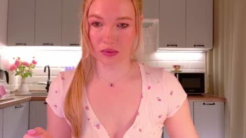 Veronika online show from June 24, 2026, 8:41 pm