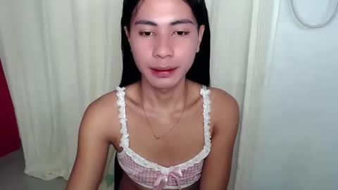 versex_maxwell online show from February 3, 2026, 12:43 pm