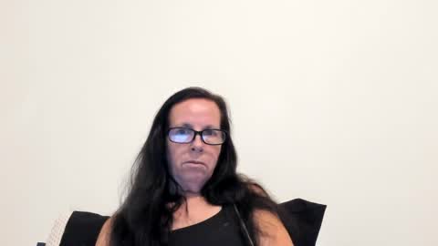 verysassypeachgoddess online show from July 21, 2026, 2:36 am