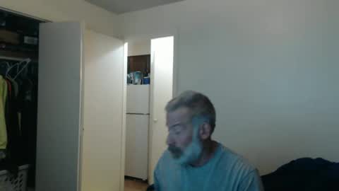 hairy man online show from February 18, 2026, 1:01 am