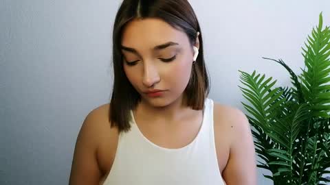 Ana online show from April 11, 2026, 9:35 am