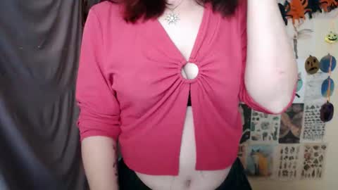 veryveryvery_shy online show from October 16, 2025, 5:52 am