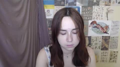 veryveryvery_shy online show from November 25, 2025, 12:05 pm