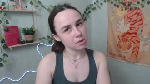 Snapshot of veryveryvery_shy chatting on April 16, 2026, 5:47 pm veryveryvery_shy online show from April 16, 2026, 5:47 pm