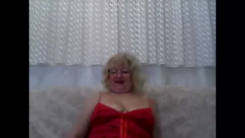 VesnaHoney online show from February 28, 2025, 5:48 pm