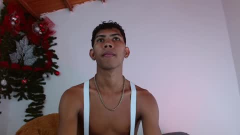 vesperth_supercock online show from January 16, 2025, 12:45 am