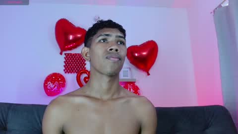 vesperth_supercock online show from February 19, 2025, 7:16 pm