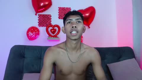 vesperth_supercock online show from February 20, 2025, 6:57 pm