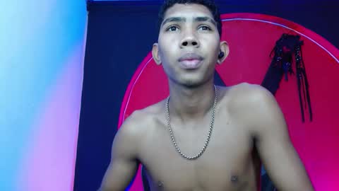 vesperth_supercock online show from September 19, 2025, 7:03 pm