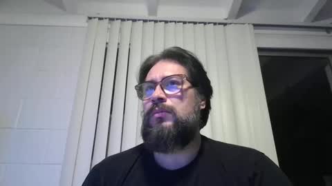 Snapshot of vesturelove chatting on October 4, 2025, 5:05 am vesturelove online show from October 4, 2025, 5:05 am