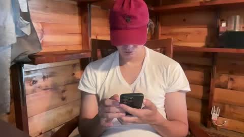 HendasWerout online show from October 5, 2025, 2:37 pm