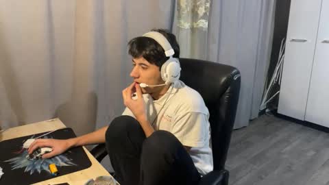 vialeras online show from October 20, 2025, 4:51 pm