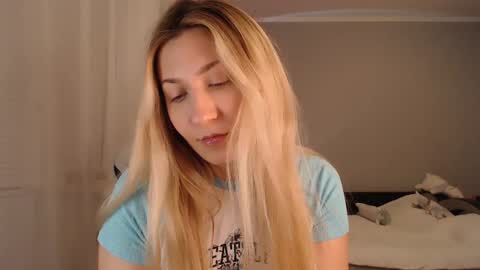 Amelia online show from December 24, 2024, 8:05 pm