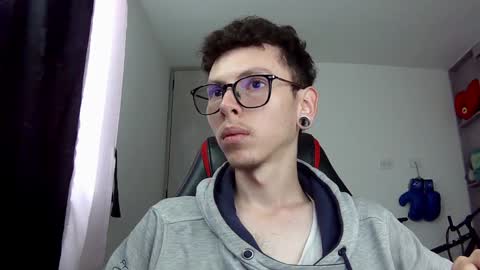 Vicent Brais online show from December 6, 2024, 11:11 am