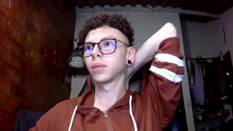 Vicent Brais online show from February 16, 2025, 1:03 am