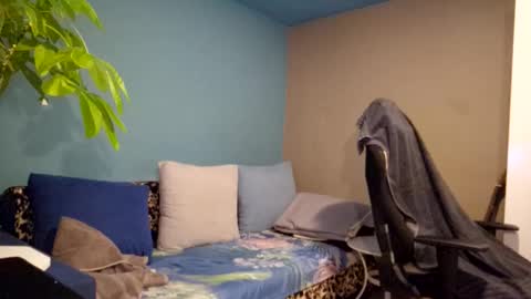 vicentiucalisthenics online show from September 10, 2025, 6:13 am
