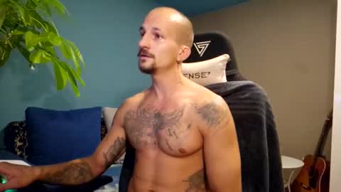 vicentiucalisthenics online show from September 11, 2025, 5:57 pm