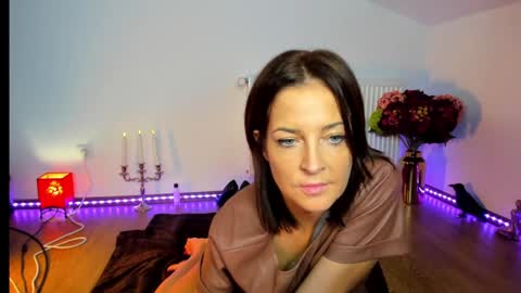 ViciousQueenu can call me Laura online show from November 29, 2025, 7:00 am