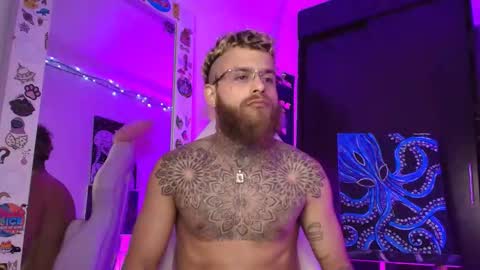 vickingcock7 online show from December 22, 2025, 5:48 am