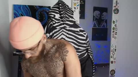 vickingcock7 online show from February 19, 2026, 7:04 am