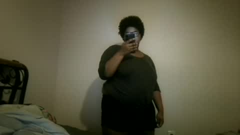 Snapshot of vickiryder56 chatting on June 23, 2026, 1:47 am vickiryder56 online show from June 23, 2026, 1:47 am