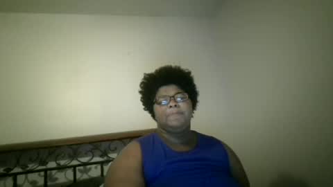 Snapshot of vickiryder56 chatting on July 7, 2026, 2:25 am vickiryder56 online show from July 7, 2026, 2:25 am