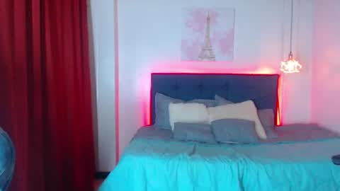 VICTORIA online show from March 9, 2025, 1:56 am