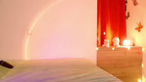 Vicky  online show from December 27, 2024, 2:25 am