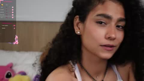 vicky_curly online show from November 16, 2025, 2:39 am