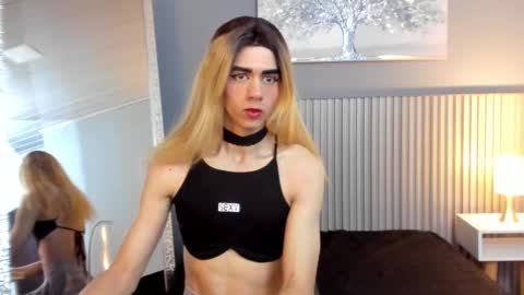 Snapshot of vicky_fant4sy chatting on January 15, 2026, 12:10 pm Vicky online show from January 15, 2026, 12:10 pm