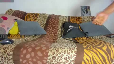 vicky manuela online show from December 19, 2024, 8:23 am