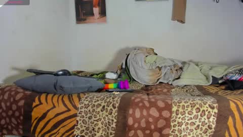 vicky manuela online show from January 11, 2025, 8:43 am