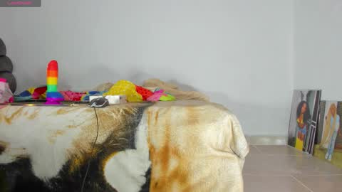 vicky manuela online show from March 20, 2026, 2:38 am