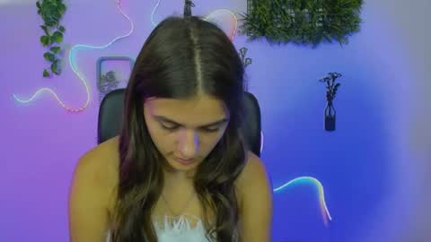 Snapshot of vicky_kim chatting on July 17, 2026, 9:27 am vicky_kim online show from July 17, 2026, 9:27 am