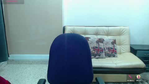 Vicky online show from December 10, 2024, 1:43 am