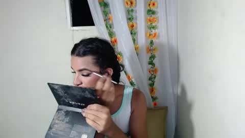 vickyxdany online show from April 15, 2026, 11:16 pm