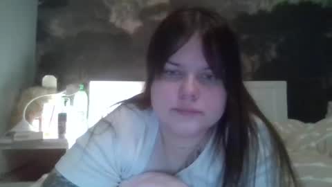 Snapshot of vickyy_here chatting on January 9, 2025, 6:15 pm Vicky online show from January 9, 2025, 6:15 pm