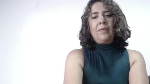 Snapshot of victoria25_meester chatting on April 17, 2026, 1:47 pm Hi guys Im victoria Be the one who can control me in PVT online show from April 17, 2026, 1:47 pm