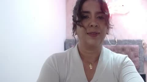 Snapshot of victoria25_meester chatting on June 17, 2026, 1:56 pm Hi guys Im victoria Be the one who can control me in PVT online show from June 17, 2026, 1:56 pm