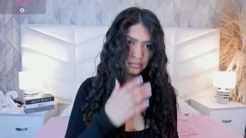 victoria___jonnes online show from September 20, 2025, 12:28 pm