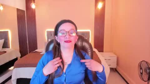 Snapshot of victoria__blake chatting on June 24, 2026, 7:35 pm victoria__blake online show from June 24, 2026, 7:35 pm