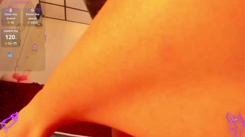 Snapshot of victoria__coopeer chatting on January 25, 2025, 4:45 am Victoria Coopeer online show from January 25, 2025, 4:45 am