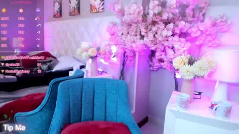 Snapshot of victoria__lee_ chatting on May 23, 2026, 3:38 pm victoria__lee_ online show from May 23, 2026, 3:38 pm
