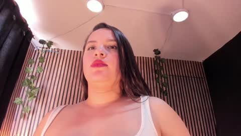 victorira online show from January 29, 2025, 7:22 pm