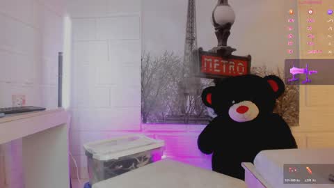 Victoria valentina  online show from May 20, 2026, 2:34 pm