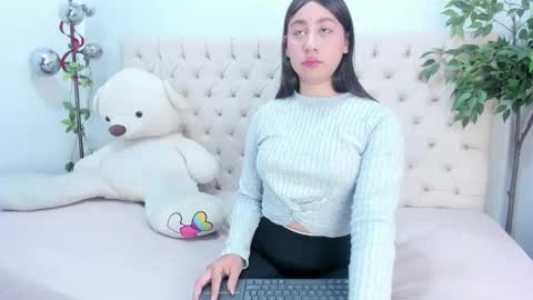 Snapshot of victoria_colemann chatting on April 22, 2026, 7:37 pm Victoria online show from April 22, 2026, 7:37 pm