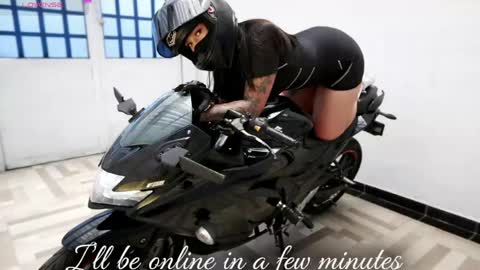 Victoria Collins online show from April 11, 2026, 8:46 pm